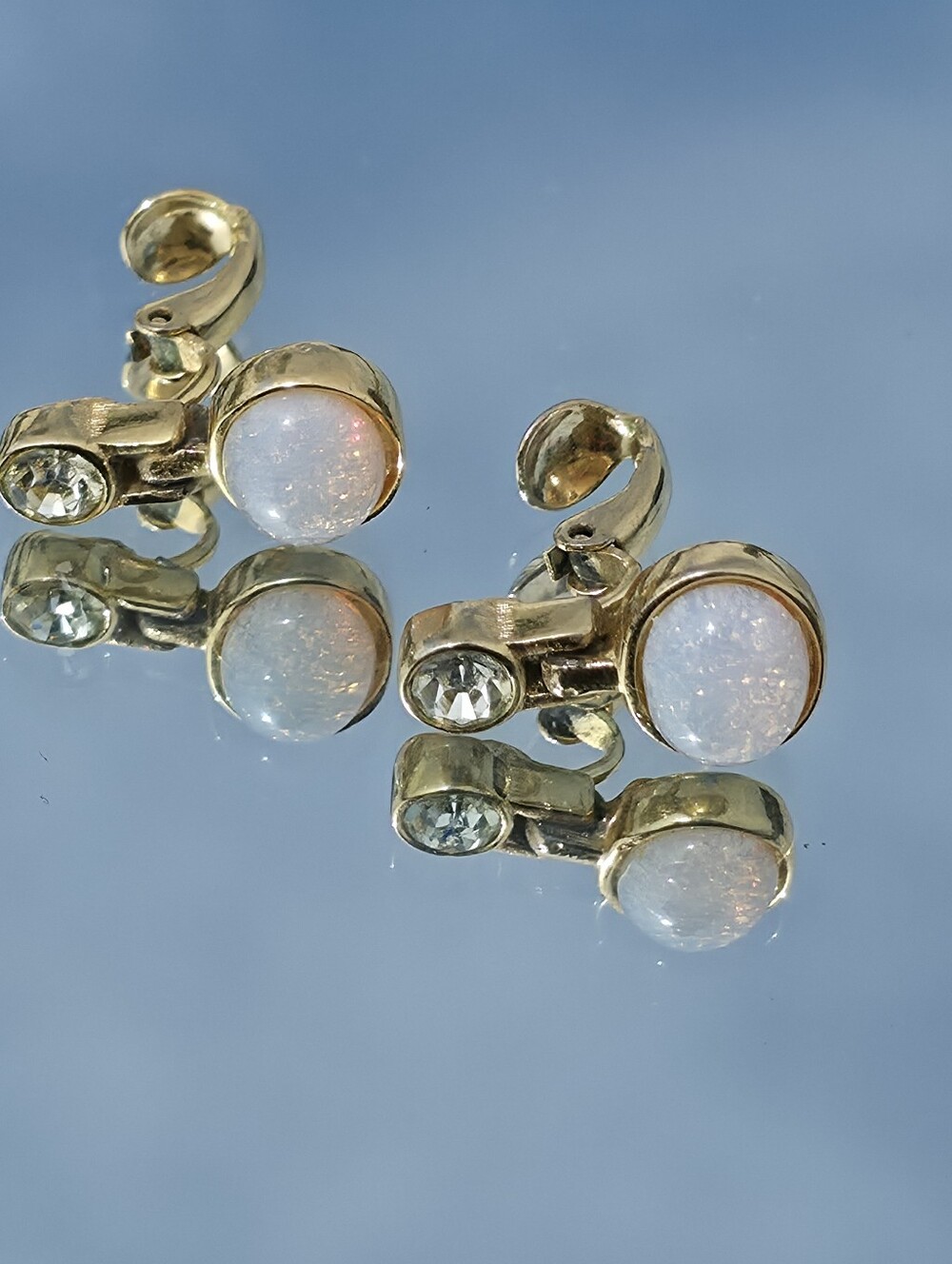 RARE 1980s Givenchy Faux Opal and Crystal Clip on Earrings - Picture 14 of 16